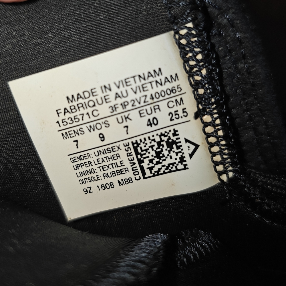 Waterproof Converse Men's Black High-Top Sneakers - Picture 8 of 11